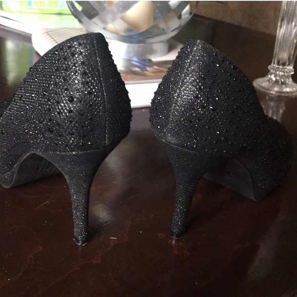 Black sparkly pumps - Picture 4 of 5